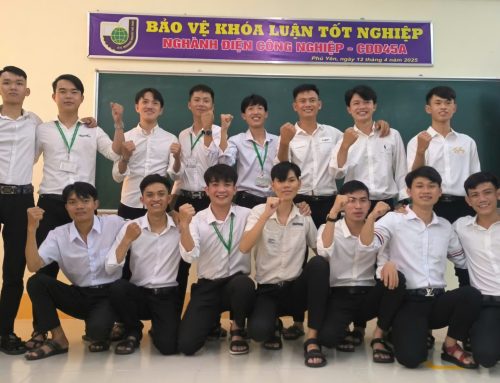 Buổi bảo vệ khóa luận tốt nghiệp lớp cao đẳng điện 45A – khởi đầu cho hành trình ứng dụng kiến thức vào thực tế sản xuất